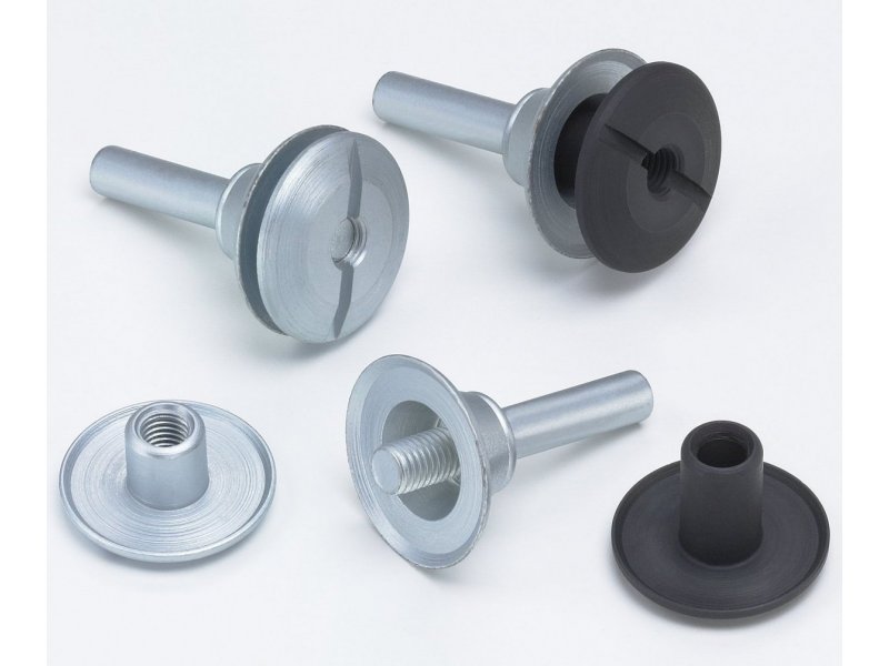  Prirubnica s trnom za prihvat RB-ZB diskova 